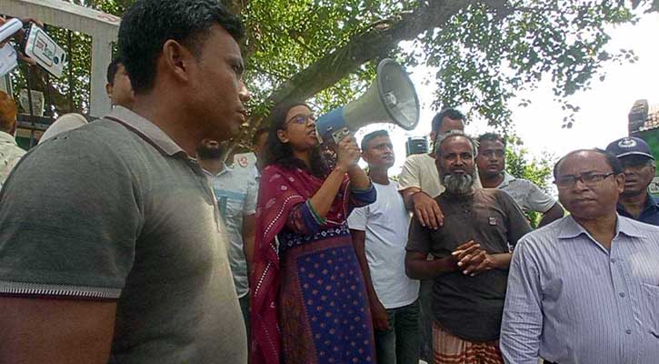 স্কুলছাত্রীকে আপত্তিকর প্রস্তাব, প্রধান শিক্ষক গ্রেপ্তার